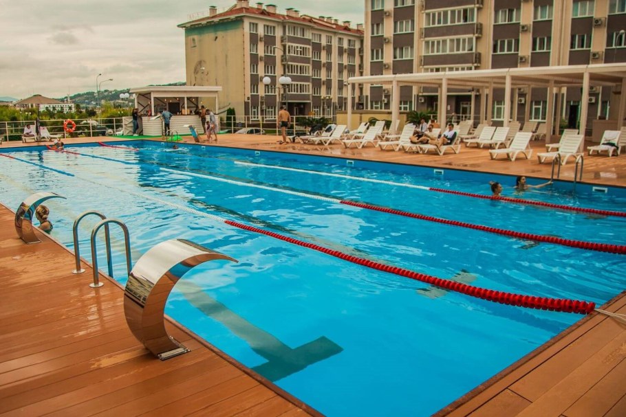 Бассейн под открытым небом Калтан