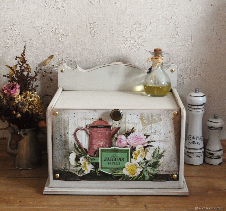 Хлебница в стиле Прованс