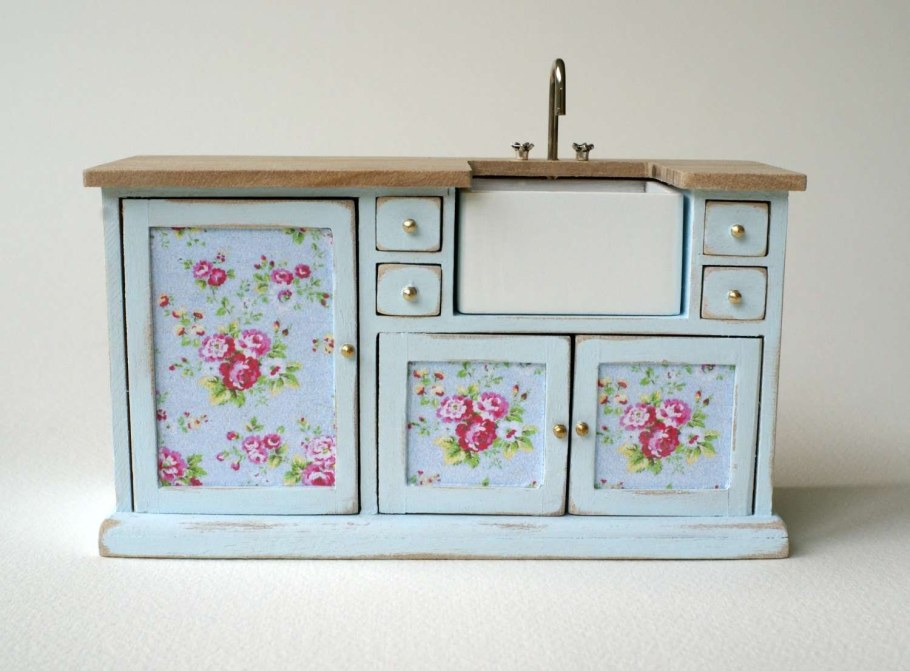 Роспись мебели