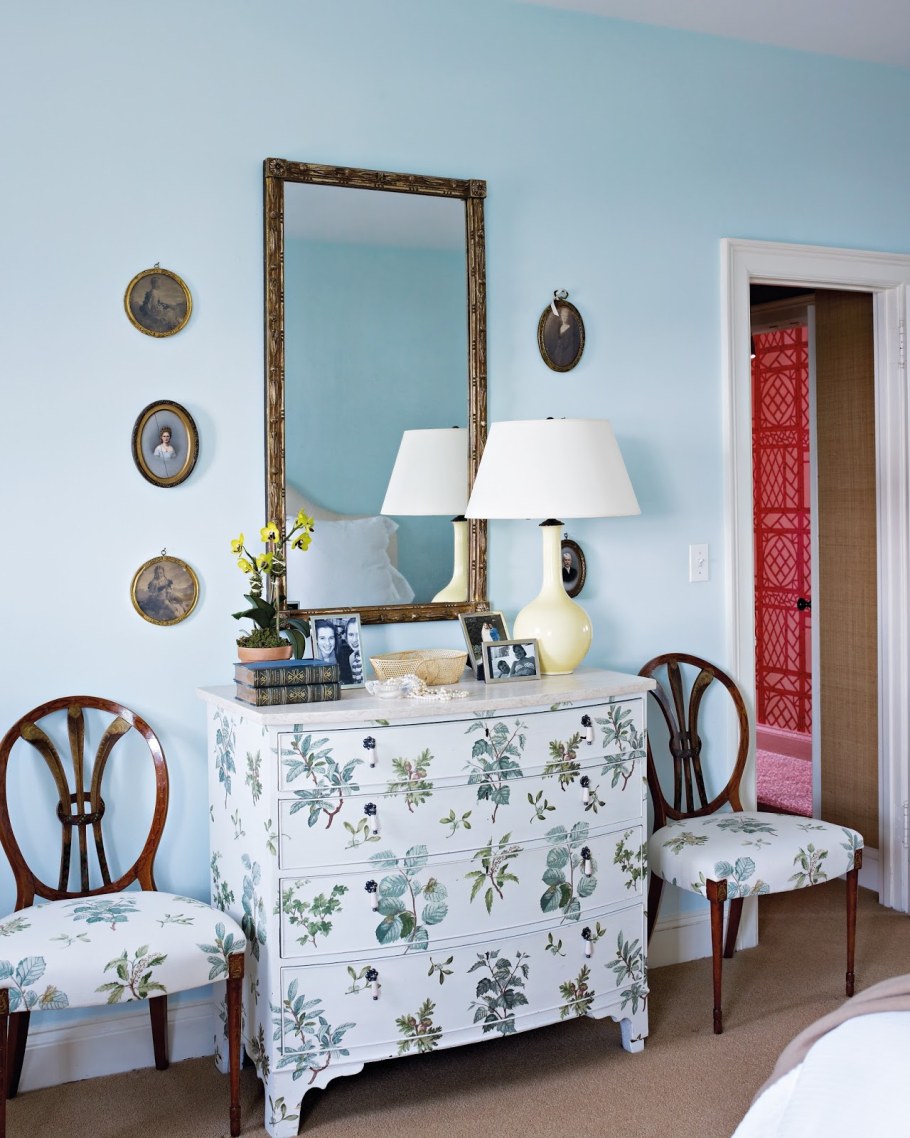 Декор мебели тканью