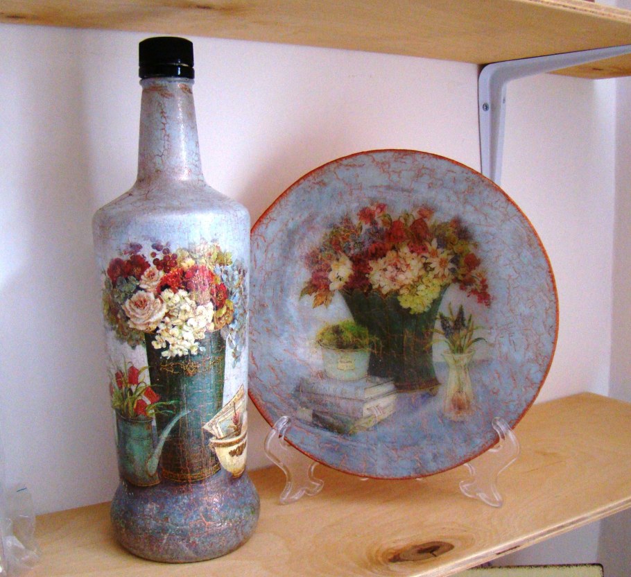 Водонагреватель как украшение интерьера декупаж