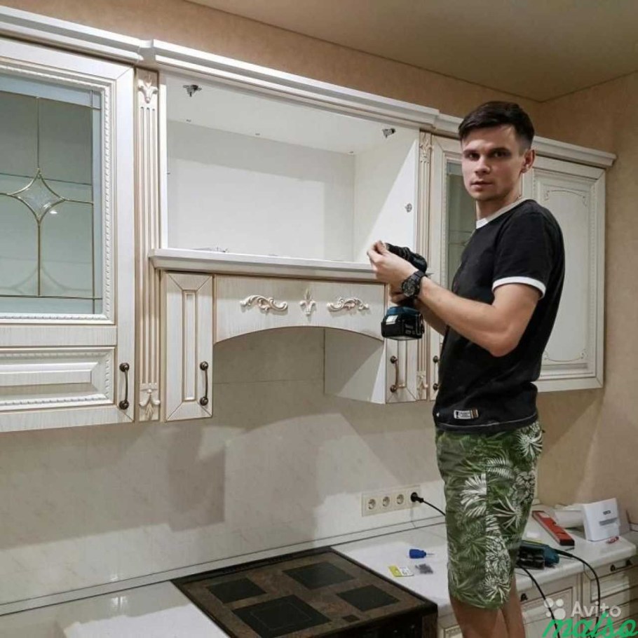 Кухня мебель монтаж