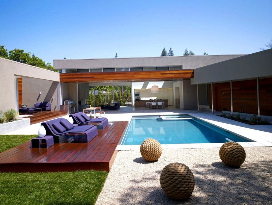 Коттеджи с внутренним двориком