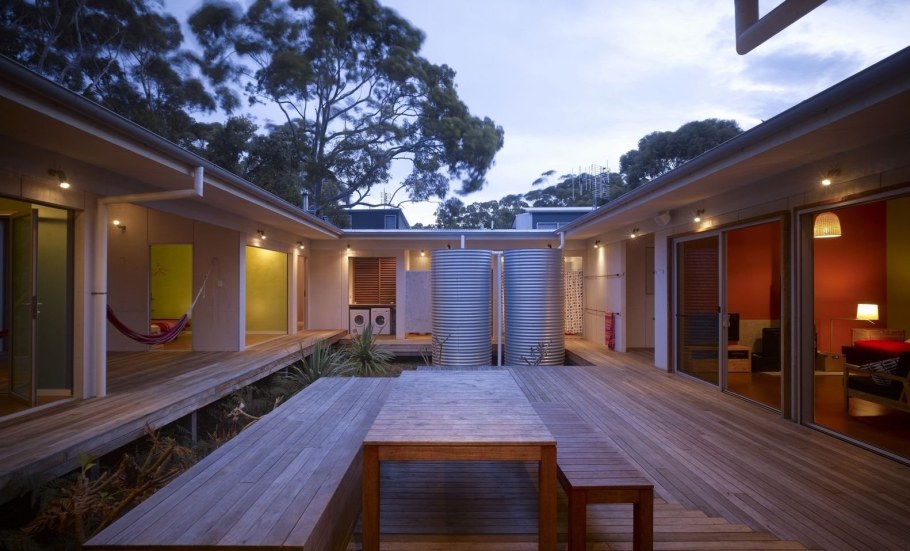 Одноэтажный дом с внутренним двором