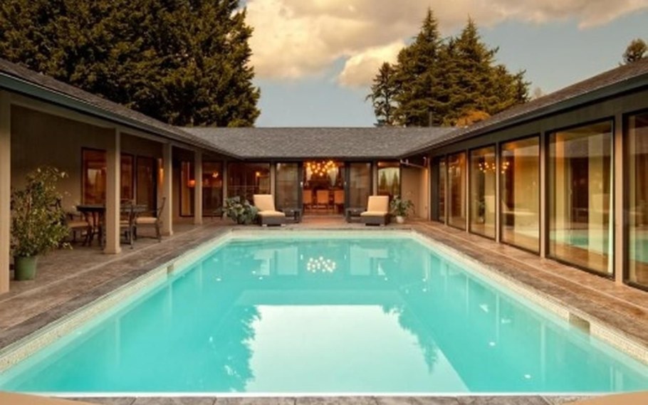 Одноэтажный дом с внутренним двориком