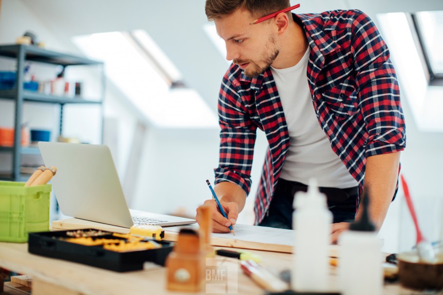 Дизайнер проектировщик мебели