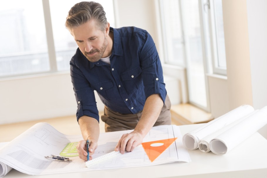 Дизайнер проектировщик мебели