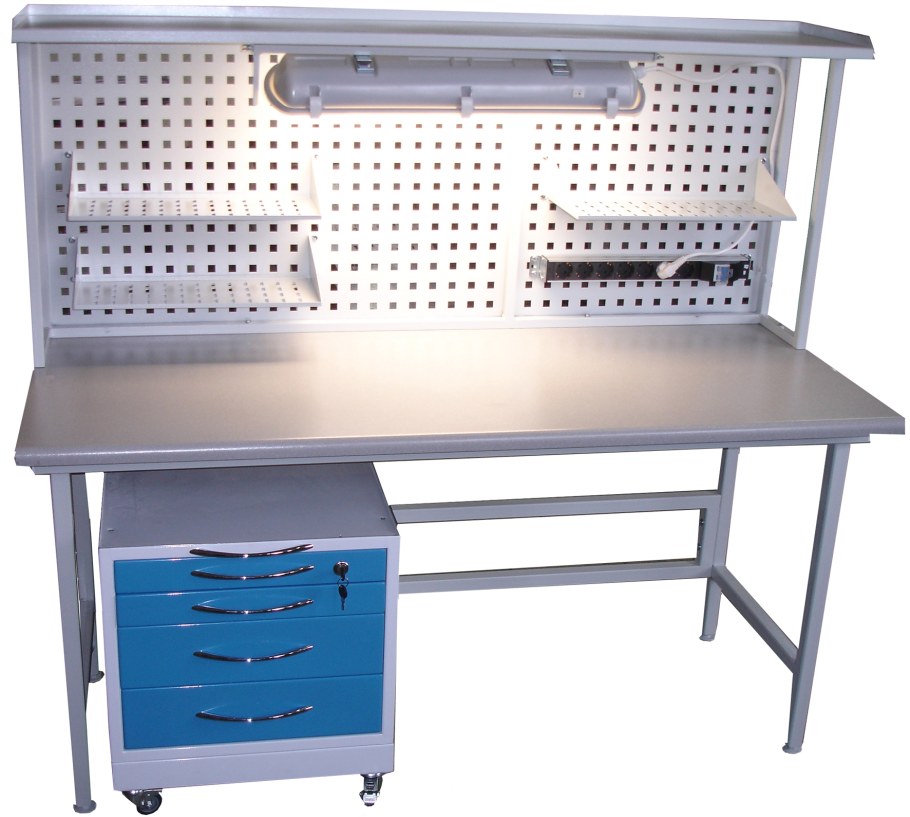 Стол радиомонтажника СРМ-1500м