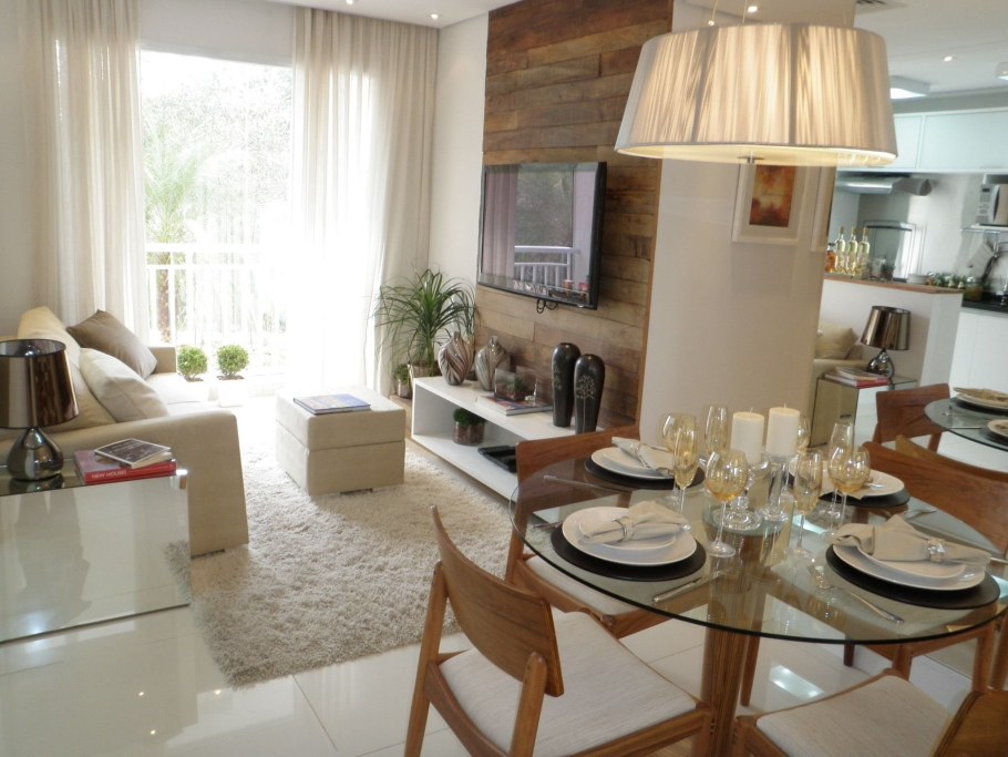 Маленькая кухня гостиная с овальным столом