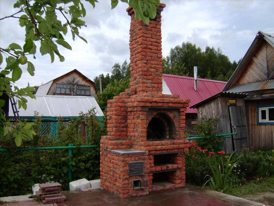 Печи барбекю из кирпича БРИК