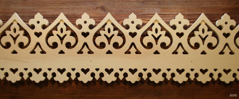 Прорезная домовая резьба наличники