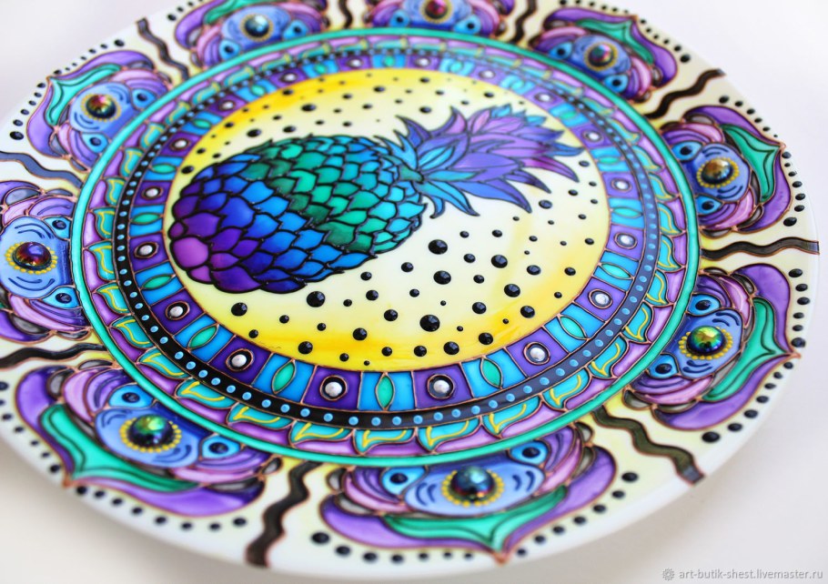 Расписные тарелки декоративные