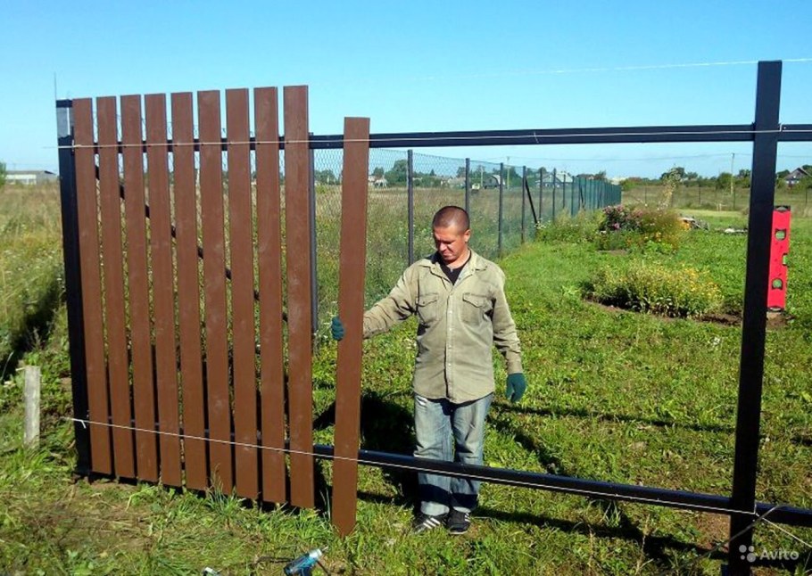 Каркас для деревянного забора