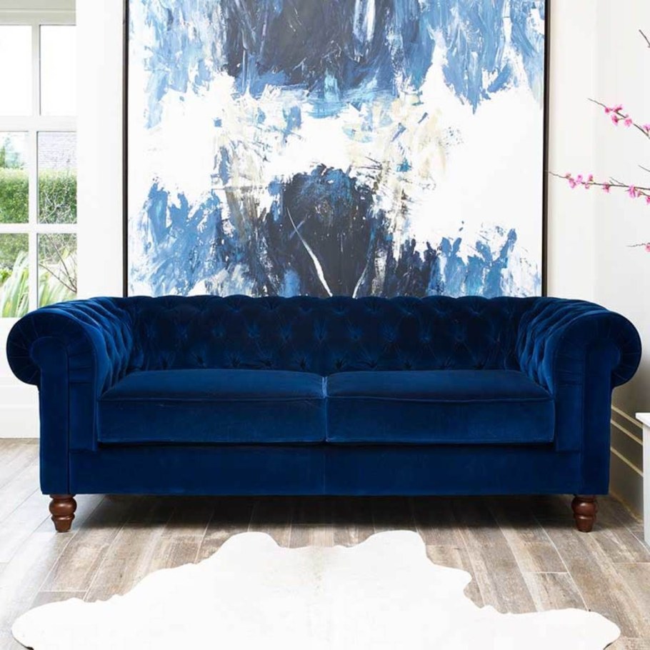 Темно синяя мебель в интерьере