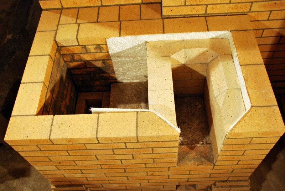 Футеровка топки кирпичной печи