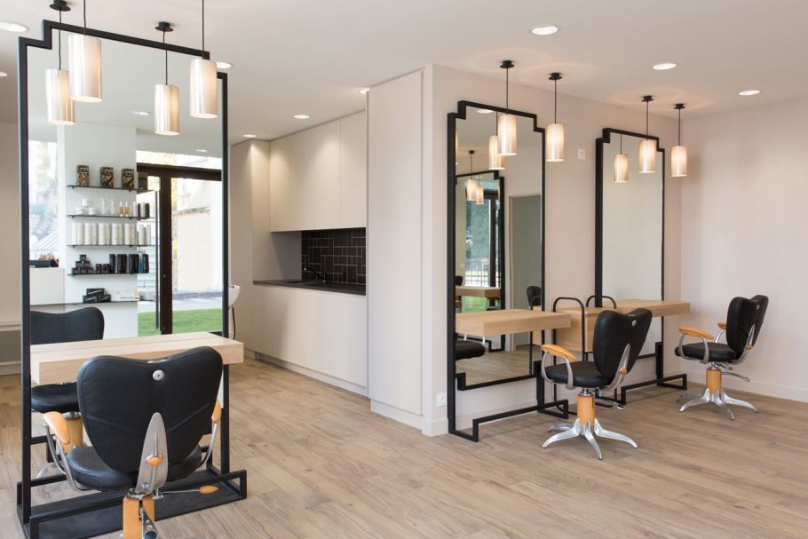 Пространство салона зонирование