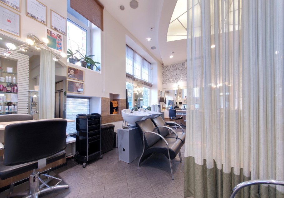 Шторы для парикмахерской