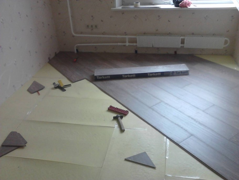 Раскладка ламината под углом 45 градусов