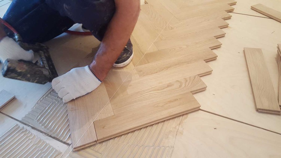 Укладка напольной плитки в ванной