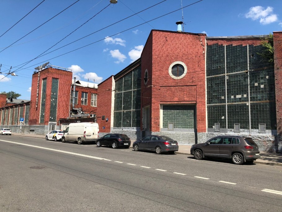 Гараж Мельникова на Новорязанской улице