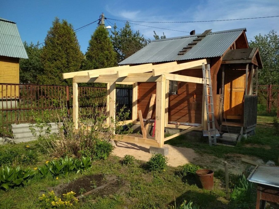 Баня с беседкой