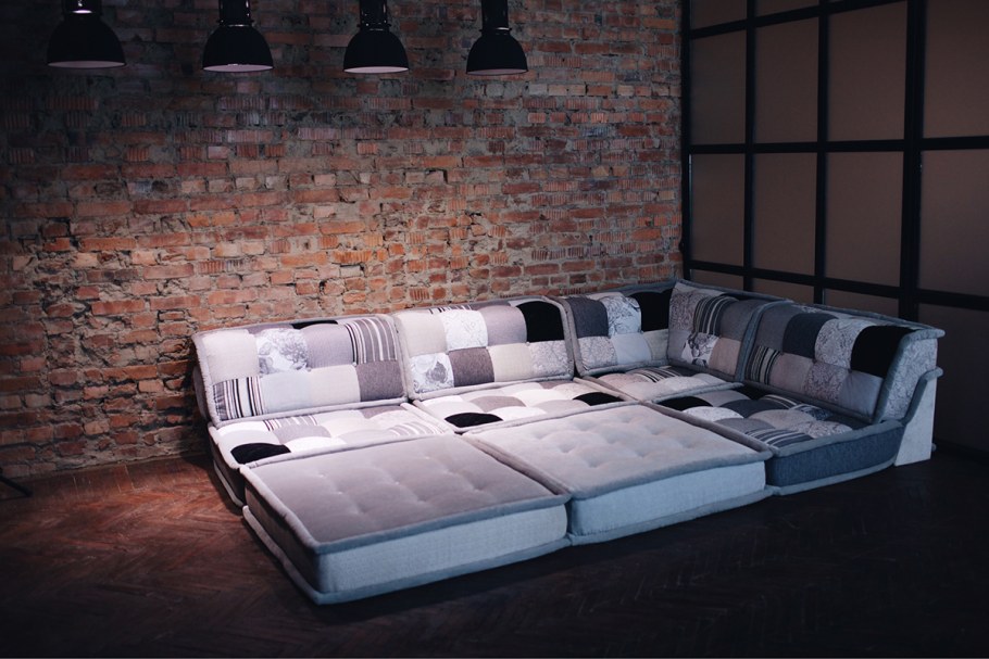 Диван в Восточном стиле