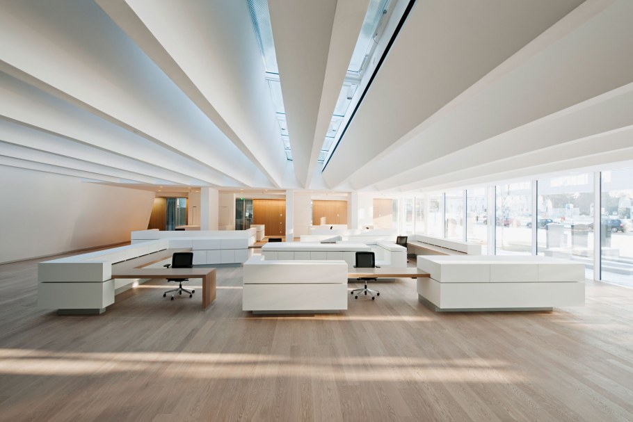 Интерьер большое помещение