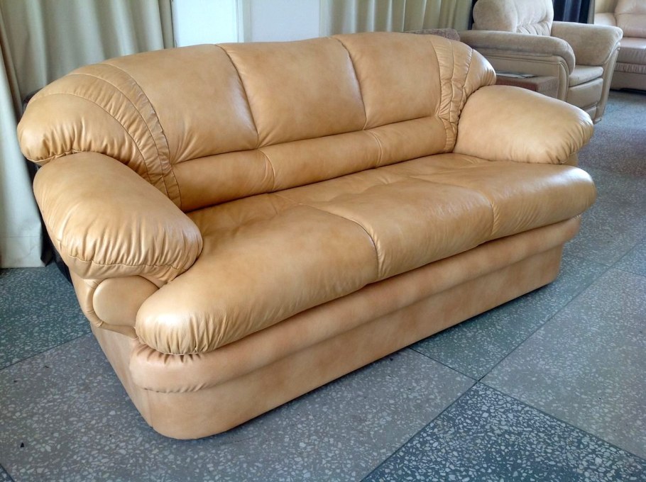 Кожаный диван фабрика Луника