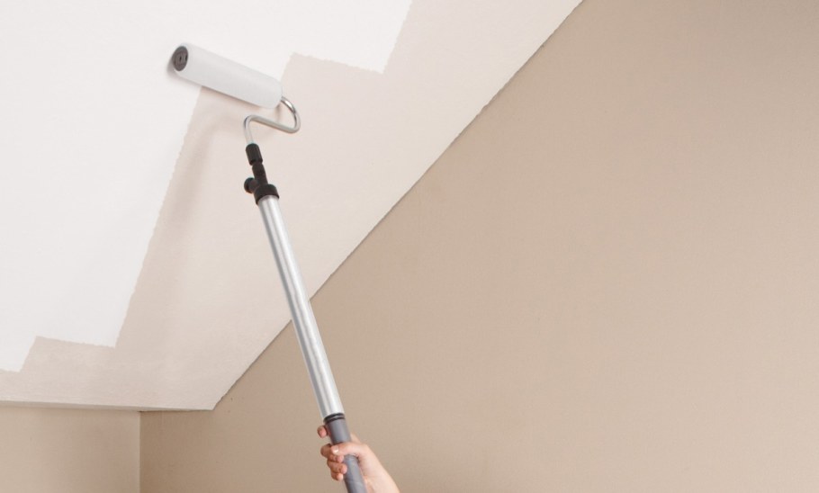 Побелка потолка