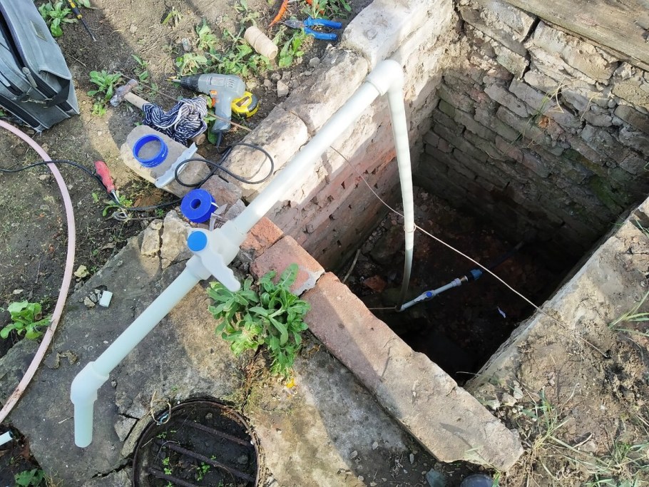 Колодец на даче для полива