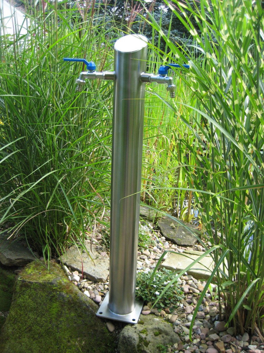 Колонка водяная для дачи из нержавейки