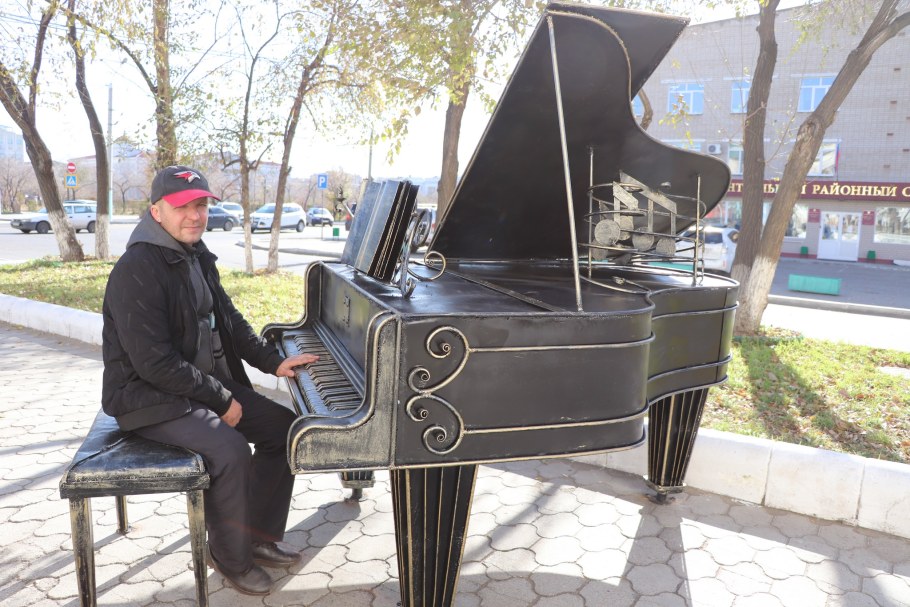 Белая Холуница набережная