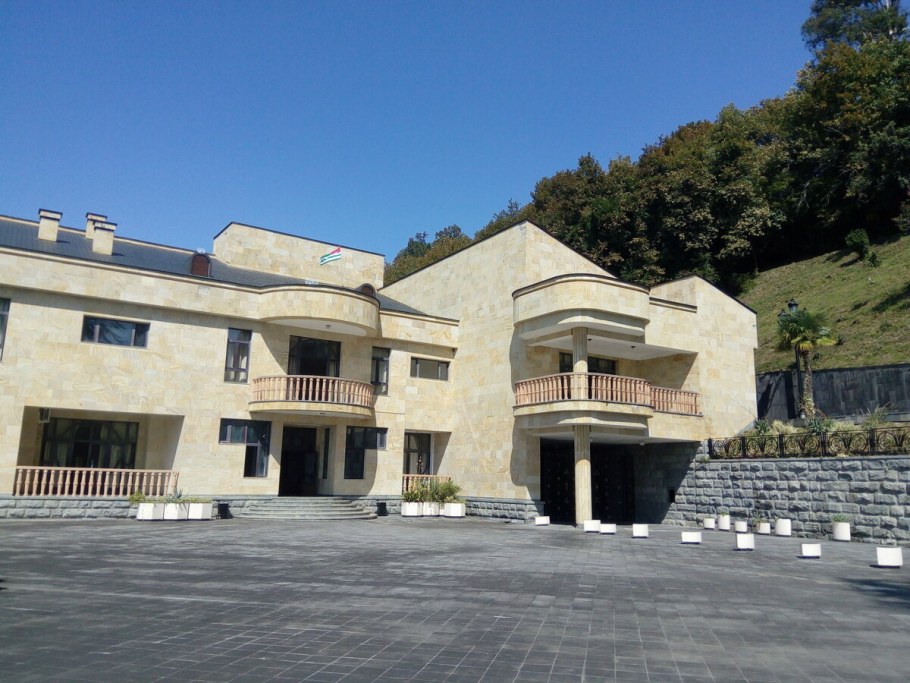 Мюссера дача Горбачева