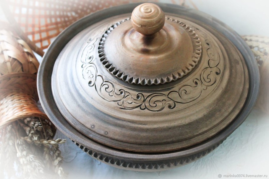 Глиняная посуда ангоб