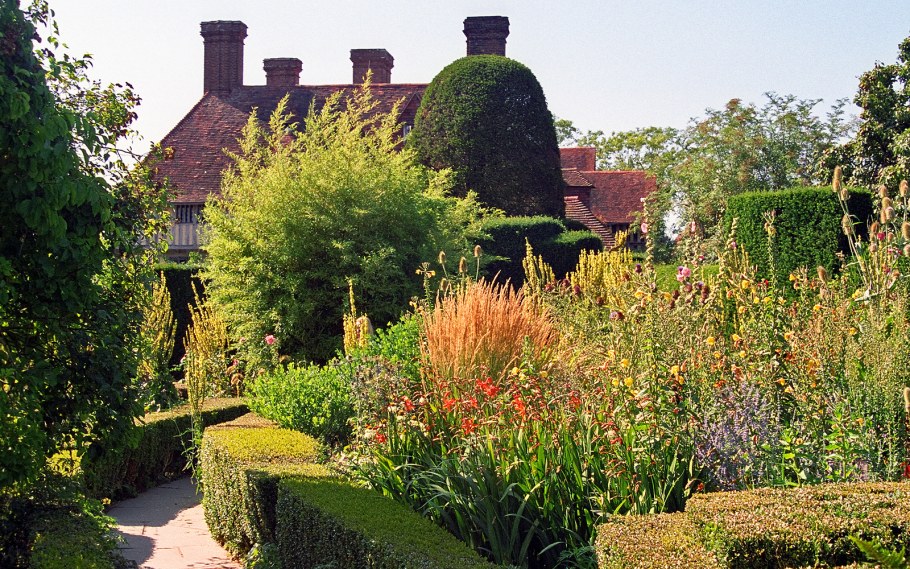 Известные сады Англии в пейзажном стиле