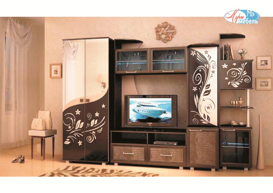 Стенка Каролина