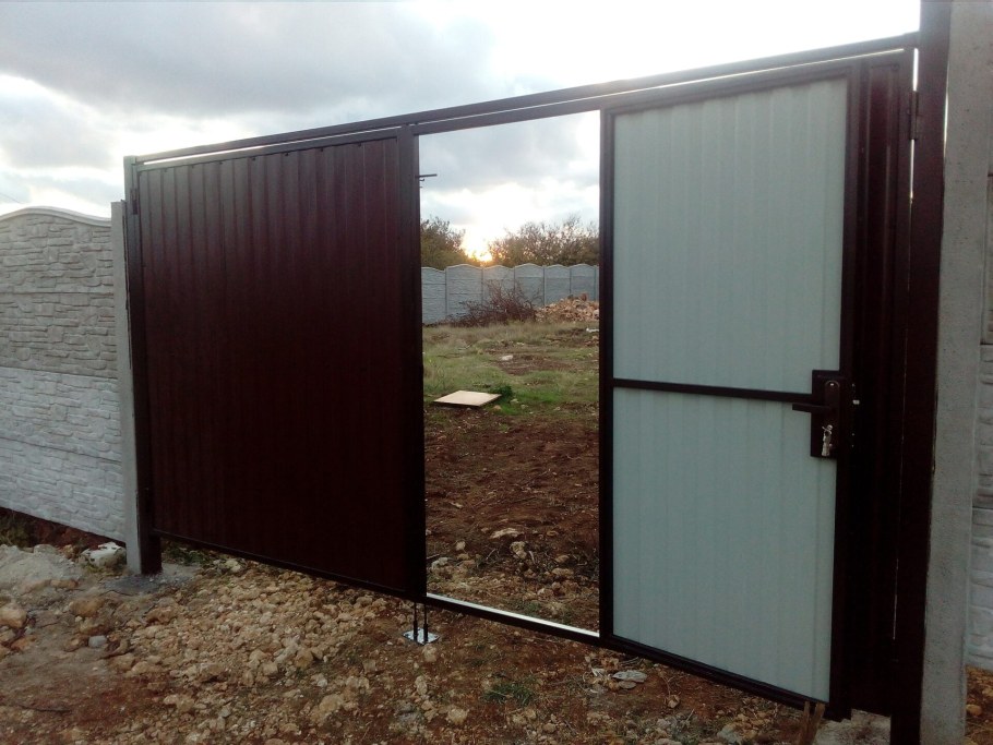 Калитка распашная каркас 1900х1000 мм