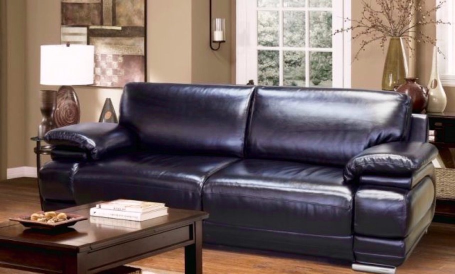 Кожаные диваны российского производства