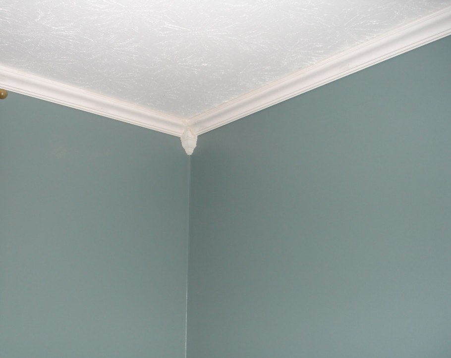 Обои без потолочного плинтуса