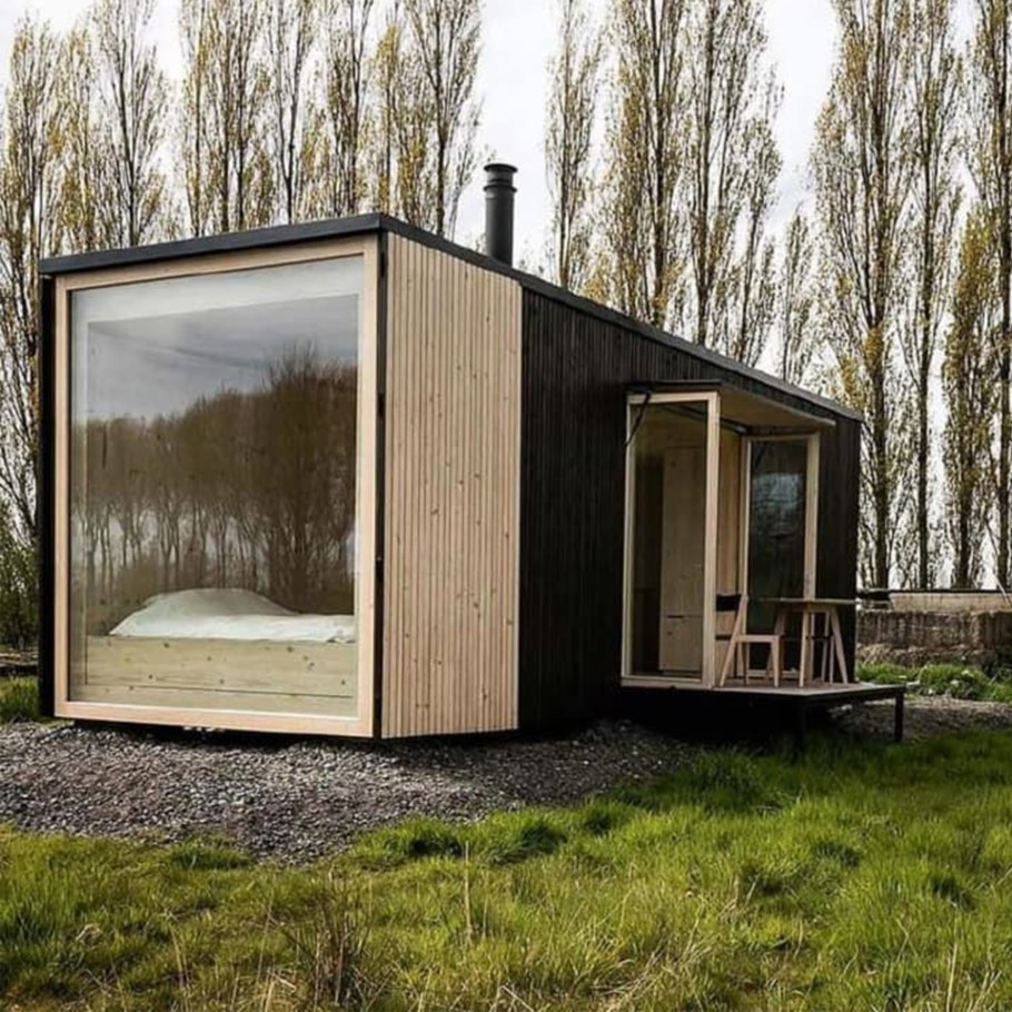 Тини Хаус с террасой