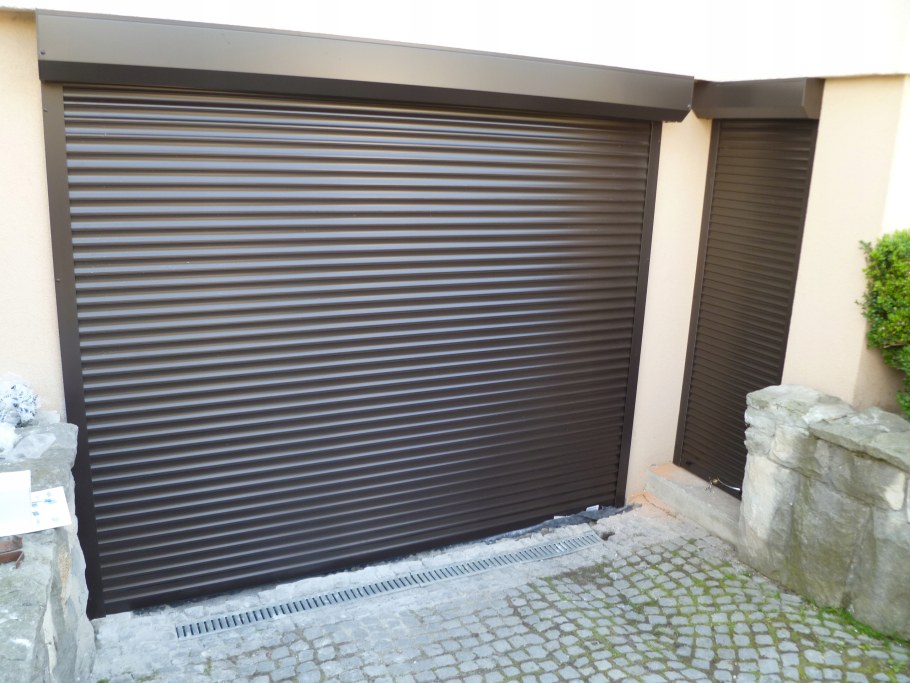 Ролл ворота Алютех