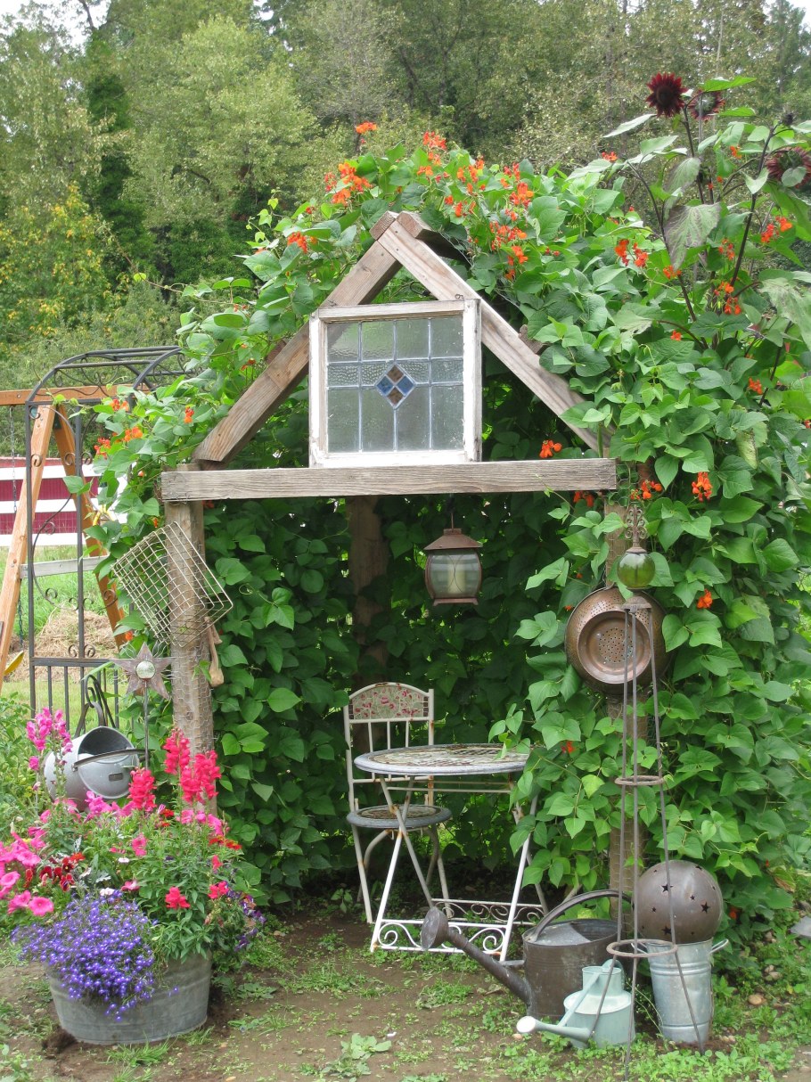 Детский домик на участке