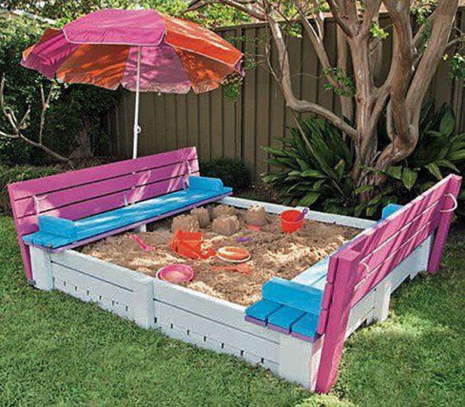 Песочница из европоддонов