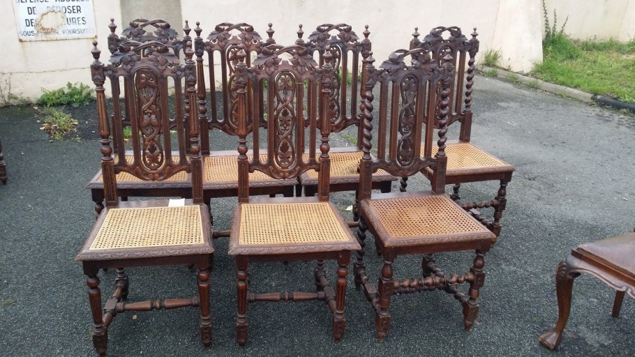 Антикварные старинные стулья Ренессанс 19 век