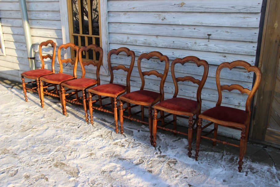 7 Стульев картинка