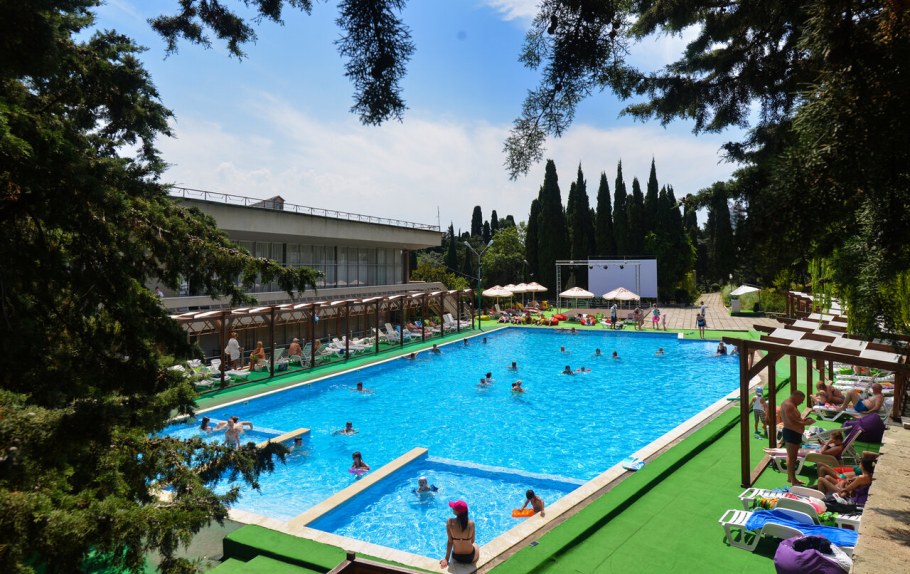 Ялта Интурист бассейн