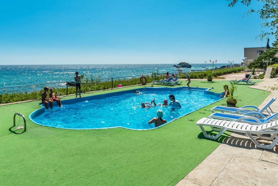 Ялта Интурист бассейн с морской водой