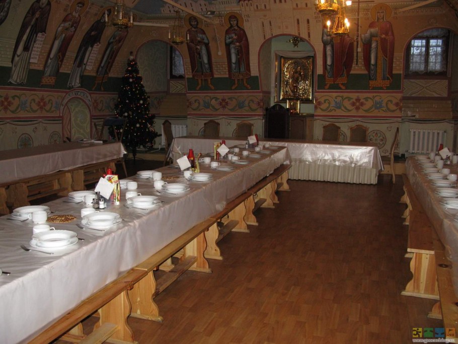 Трапезная Высокопетровского монастыря