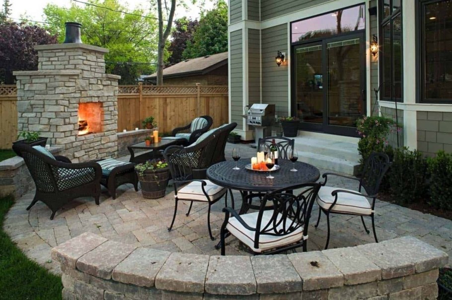 Патио на даче