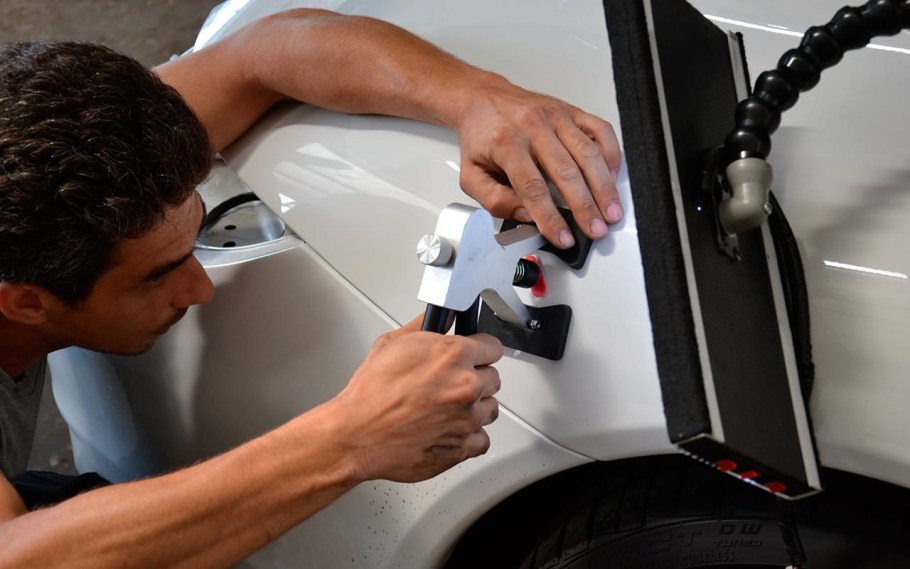 Демонтаж кровельного покрытия